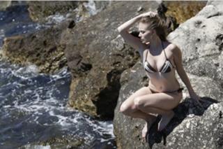 Jelena Rozga feet photo thumbnail