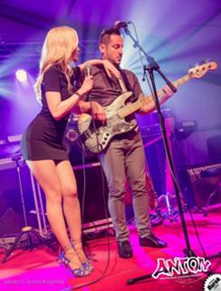 Jelena Rozga feet photo thumbnail