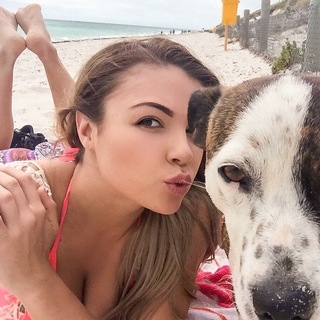 Jem Wolfie feet photo 11