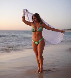 Jem Wolfie feet photo 6