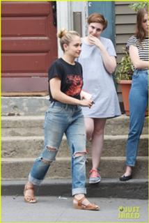 Jemima Kirke feet photo 19