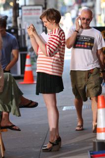 Jemima Kirke feet photo 12