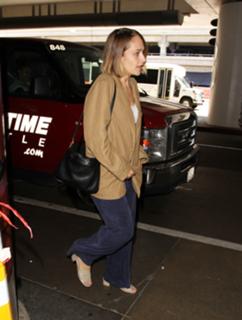 Jemima Kirke feet photo 7