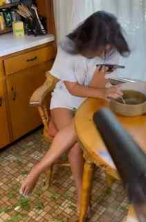 Jen Hamilton feet photo 10