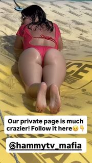 Jen Hamilton feet photo 2