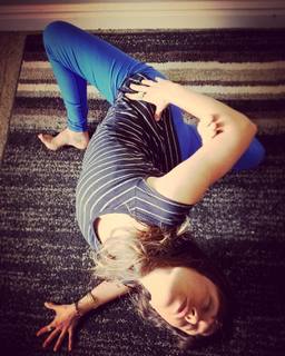 Jen Hilman feet photo 17