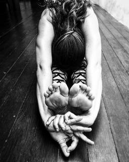 Jen Hilman feet photo 20