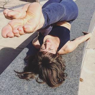 Jen Hilman feet photo 8