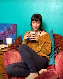 Jen Hilman feet photo 2
