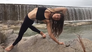 Jen Hilman feet photo 11