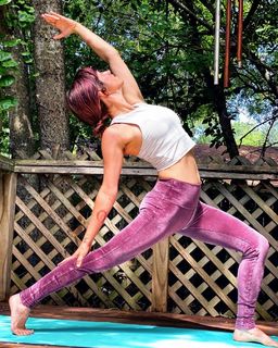 Jen Hilman feet photo 18