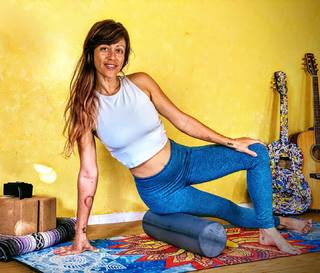 Jen Hilman feet photo 12