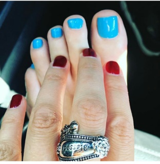 Jen Kirkman feet photo 5