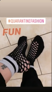 Jen Kirkman feet photo 6