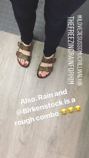 Jen Lilley feet photo 7