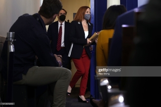 Jen Psaki feet photo thumbnail