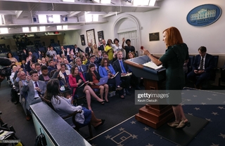 Jen Psaki feet photo thumbnail