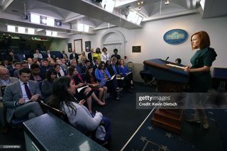 Jen Psaki feet photo thumbnail