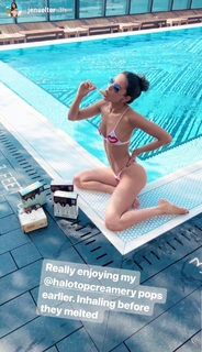 Jen Selter feet photo thumbnail