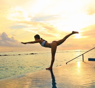 Jen Selter feet photo thumbnail