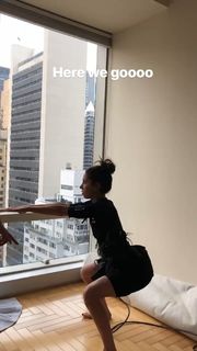Jen Selter feet photo thumbnail
