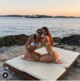 Jen Selter feet photo thumbnail