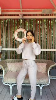 Jen Selter feet photo thumbnail