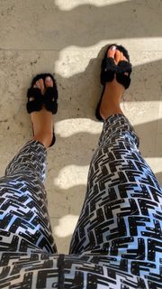 Jen Selter feet photo thumbnail