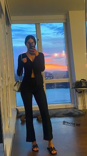 Jen Selter feet photo thumbnail