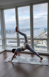 Jen Selter feet photo thumbnail