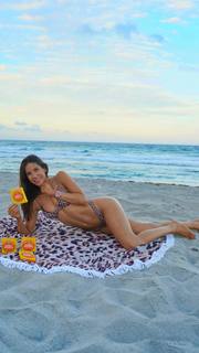 Jen Selter feet photo thumbnail