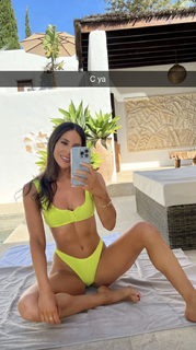 Jen Selter feet photo thumbnail