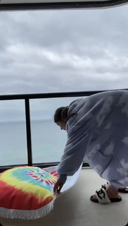 Jen Selter feet photo thumbnail