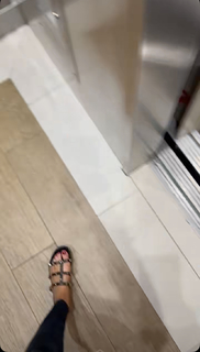 Jen Selter feet photo thumbnail