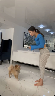 Jen Selter feet photo thumbnail