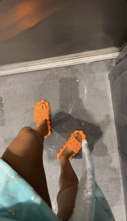 Jen Selter feet photo thumbnail