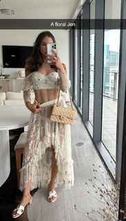 Jen Selter feet photo thumbnail