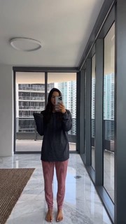Jen Selter feet photo thumbnail
