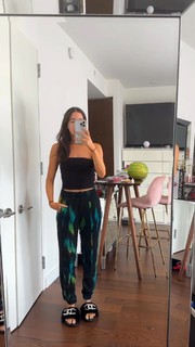 Jen Selter feet photo thumbnail