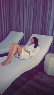 Jen Selter feet photo thumbnail
