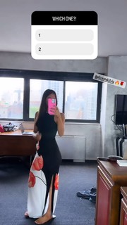 Jen Selter feet photo thumbnail