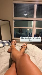 Jen Vick feet photo 10