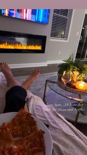 Jen Vick feet photo 9