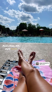 Jen Vick feet photo 1