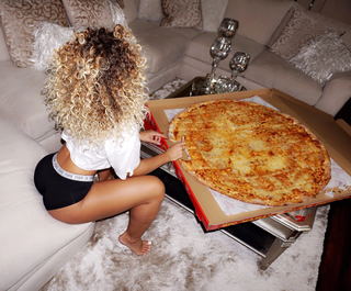 Jena Frumes feet photo thumbnail
