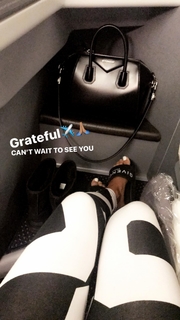 Jena Frumes feet photo thumbnail