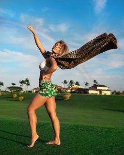 Jena Frumes feet photo thumbnail