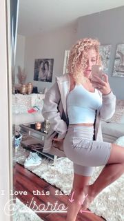Jena Frumes feet photo thumbnail