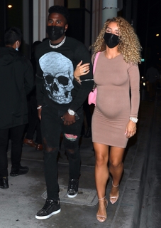 Jena Frumes feet photo thumbnail