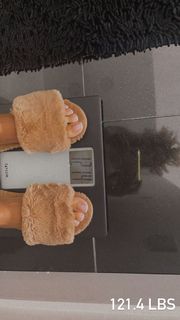 Jena Frumes feet photo thumbnail